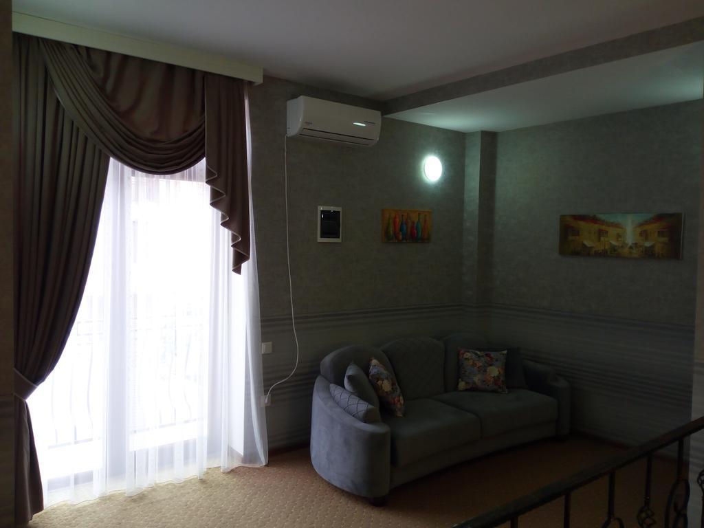 Hotel Salmer Tbilisi Exterior photo