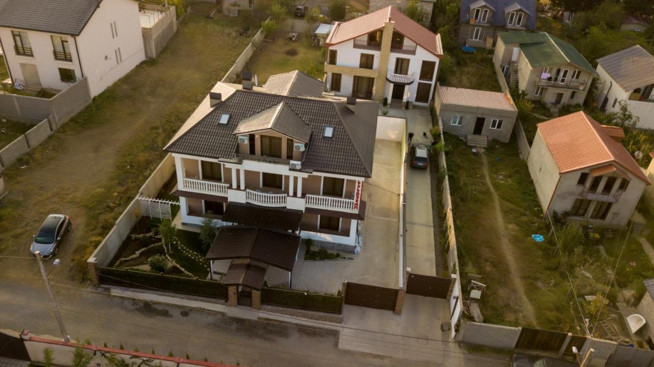 Hotel Salmer Tbilisi Exterior photo